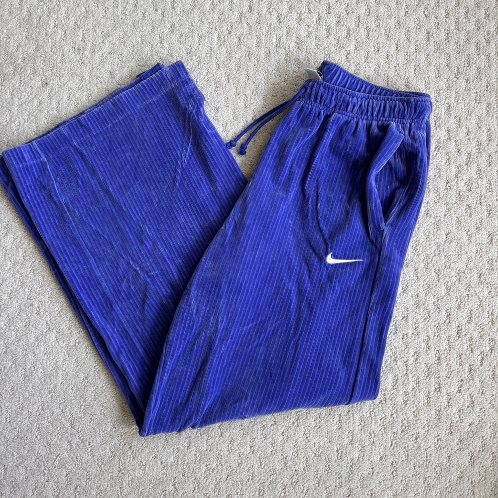 Nike Velour Tracksuit in Purple - M
